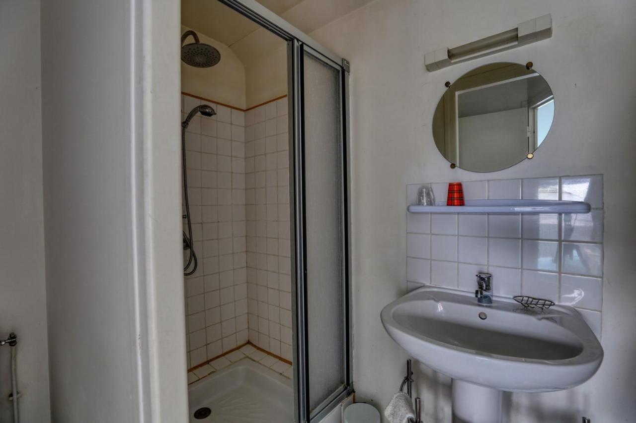 Maison Spacieuse Avec Jardin Pres De Le Bouffay Commes Ngoại thất bức ảnh